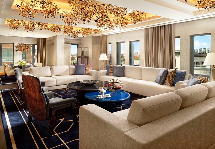 Mandarin Oriental Boston Grand Lobby