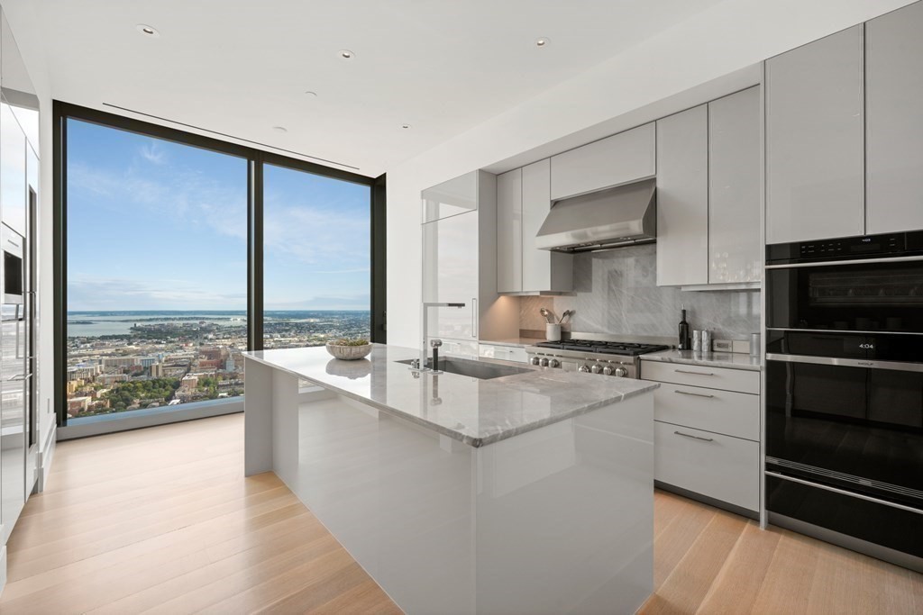 One Dalton Boston Primary Kitchen White Onyx Countertops